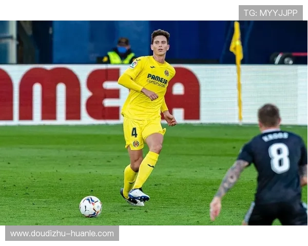 亚冠冬窗引援对比:泰超拉查武里引进七新援 日韩球队低调补强见效 亚冠冬窗引援对比:泰超拉查武里引进七新援 日韩球队低调补强见效